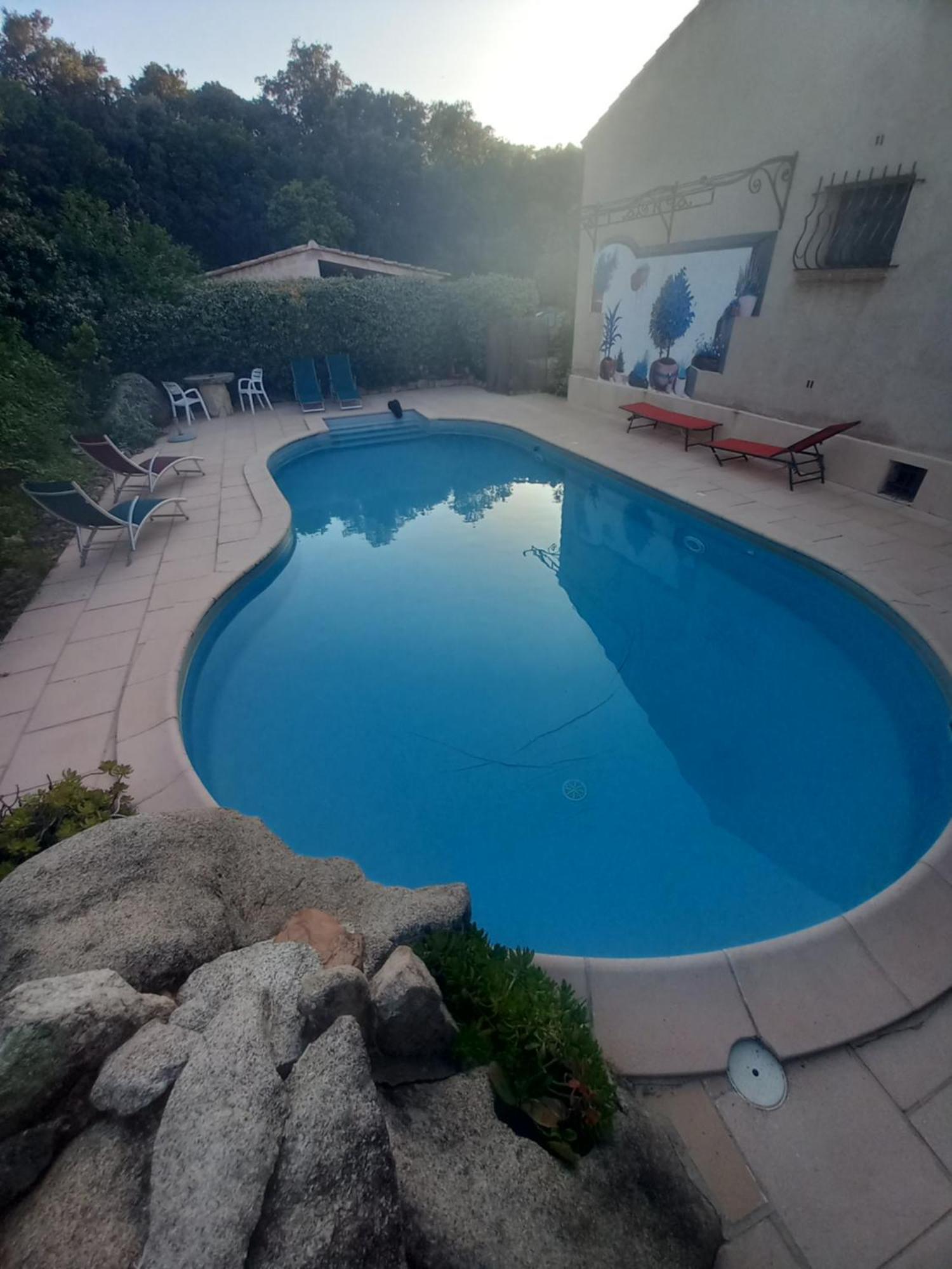 Appartement Climatise 35 M2 Pour 1 Couple - Piscine Partagee - Porto-Vecchio  Exterior photo